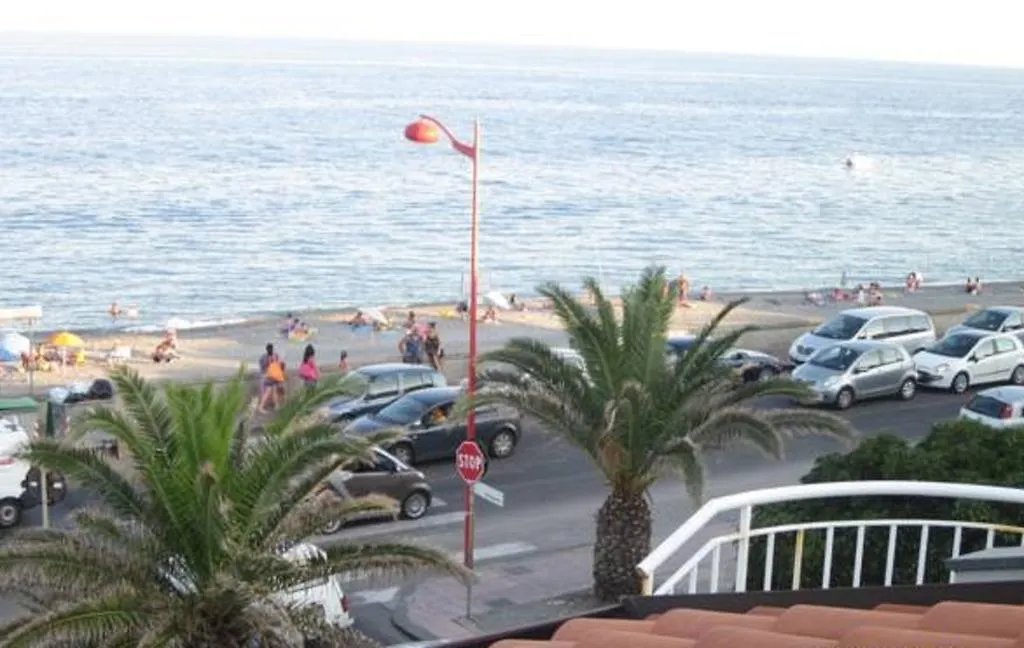 Holiday home Residence Nettuno Santa Teresa Di Riva Italy